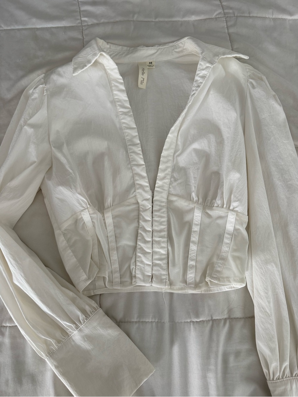 Cropped White Button-Front Blouse office siren vibes - Picture 1 of 2